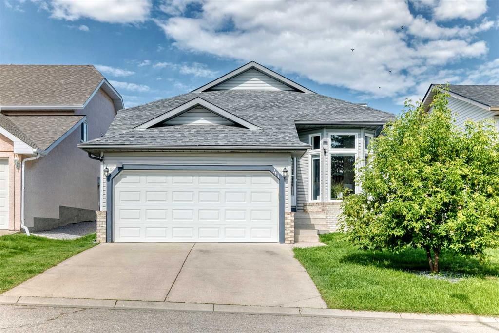 47 Harvest Glen Rise NE, Calgary — main listing photo