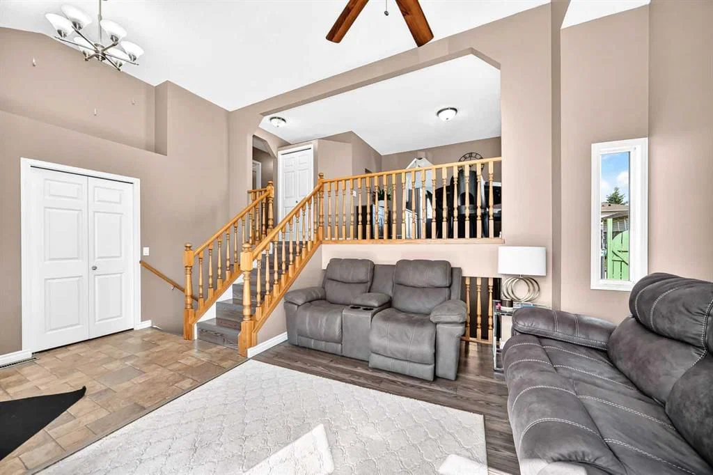 47 Harvest Glen Rise NE, Calgary — photo 5 of 46