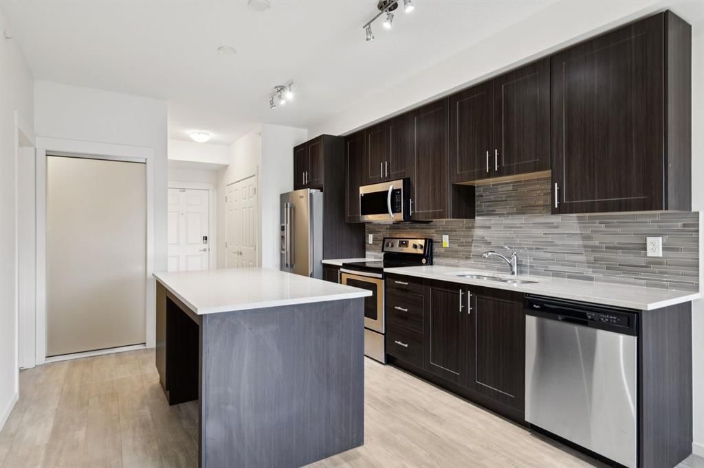 2415, 215 Legacy Boulevard SE, Calgary — photo 3 of 18