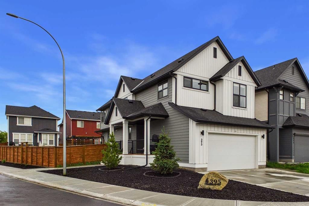 395 Copperhead Way SE, Calgary — photo 2 of 49