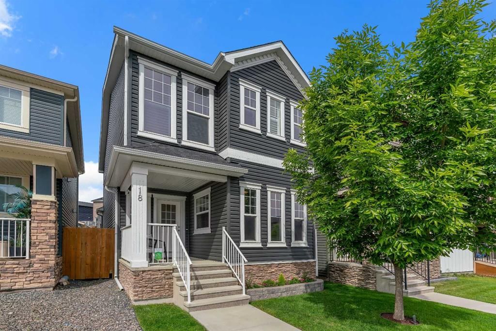 18 Evanscrest Rise NW, Calgary — main listing photo