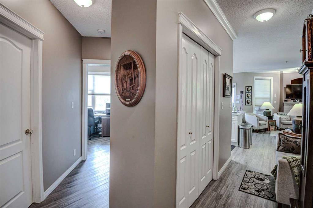 114, 78 Prestwick Gardens SE, Calgary — photo 5 of 29