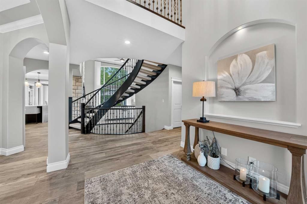 50 Spring Valley Place SW, Calgary — photo 4 of 36