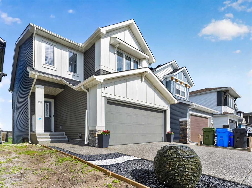 134 Hotchkiss Manor SE, Calgary — photo 2 of 49