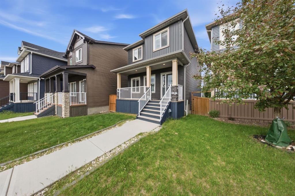 30 Evanscrest Heights NW, Calgary — photo 2 of 47