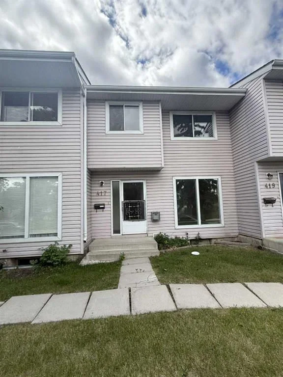 417 40 Street NE, Calgary — main listing photo
