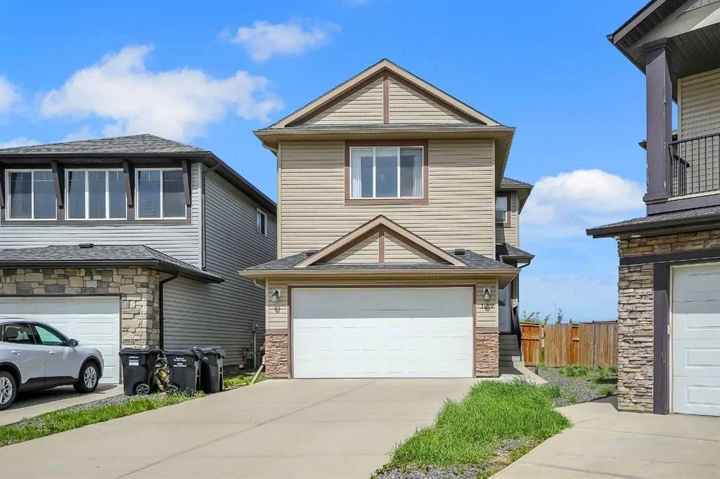 129 Covecreek Bay NE, Calgary — main listing photo