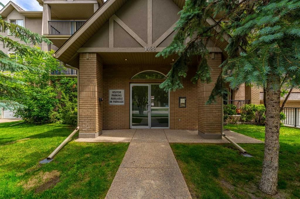 201, 1422 Centre A Street NE, Calgary — photo 3 of 23