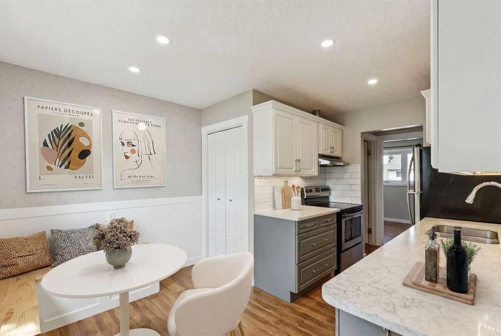727 Ranchview Circle NW, Calgary — photo 2 of 50