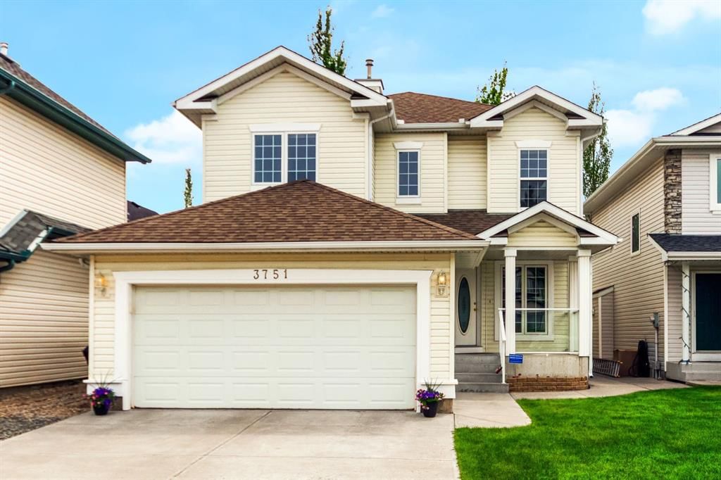 3751 Douglas Ridge Link SE, Calgary — main listing photo
