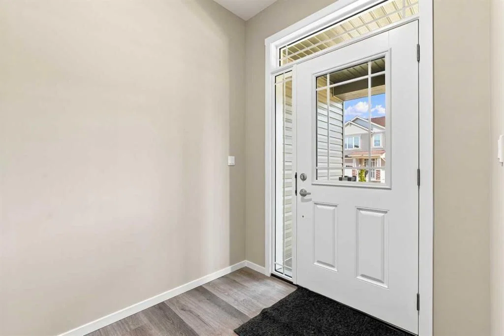 59 Carringwood Rise NW, Calgary — photo 4 of 42
