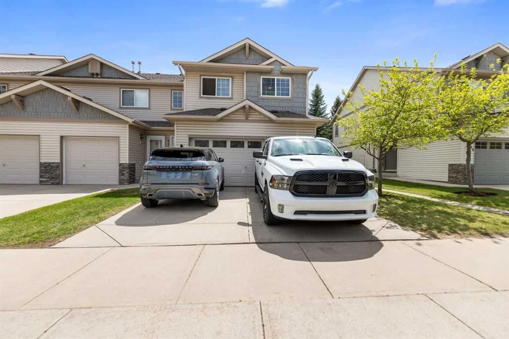 2323 Eversyde Avenue SW, Calgary — photo 2 of 29
