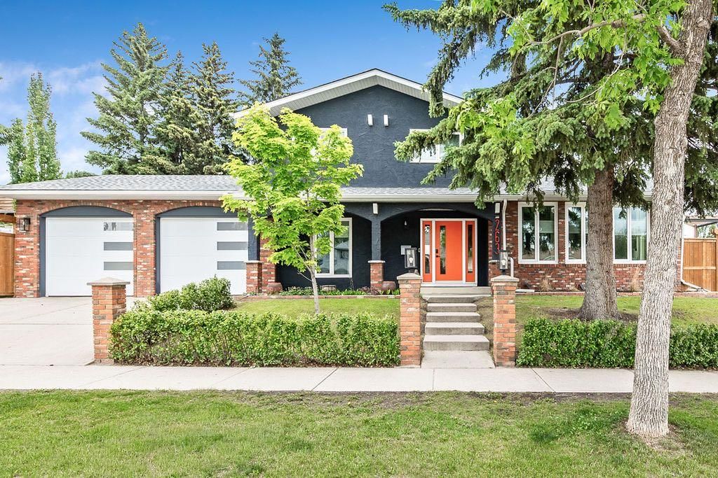 263 Silvergrove Place NW, Calgary — main listing photo