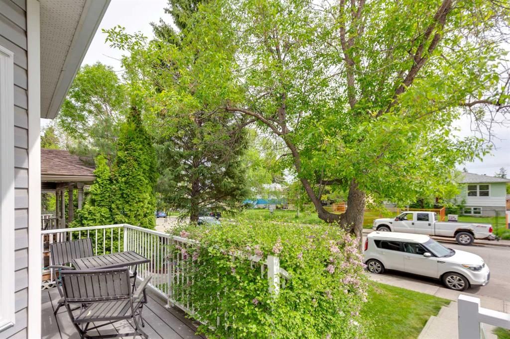 718 53 Avenue SW, Calgary — photo 2 of 42
