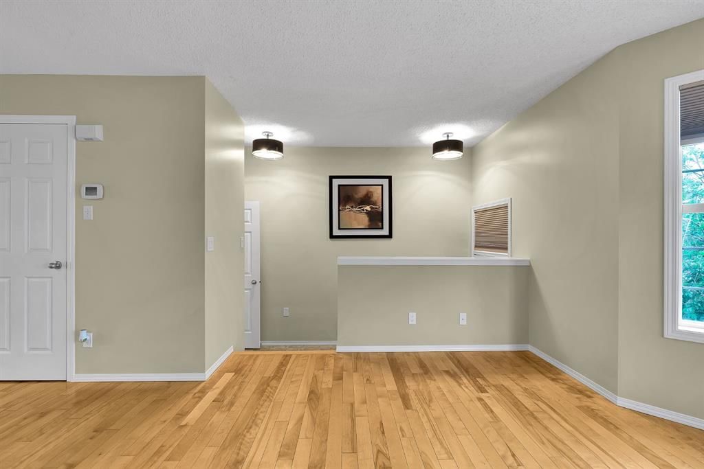 264 Tuscany Springs Boulevard NW, Calgary — photo 4 of 37