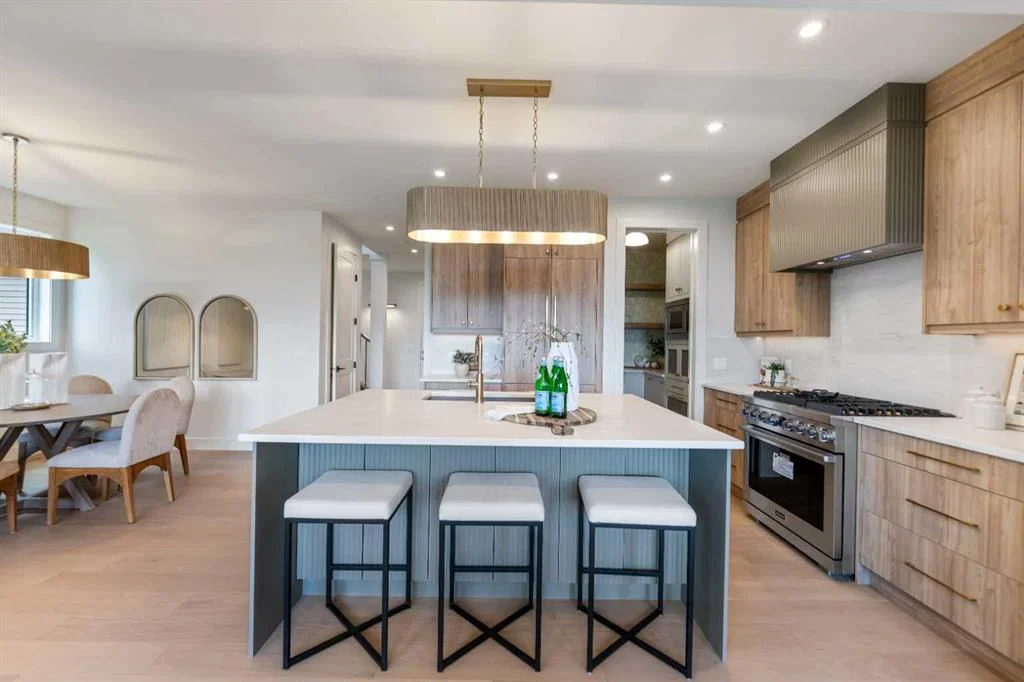 50 Patterson Rise SW, Calgary — photo 3 of 40