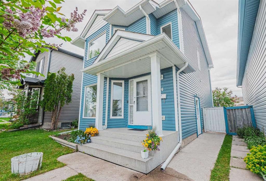 66 Martin Crossing Close NE, Calgary — photo 3 of 33