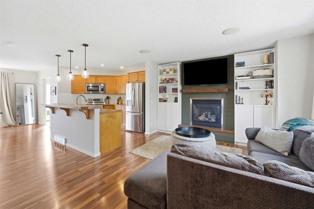 180 Eversyde Boulevard SW, Calgary — photo 4 of 39