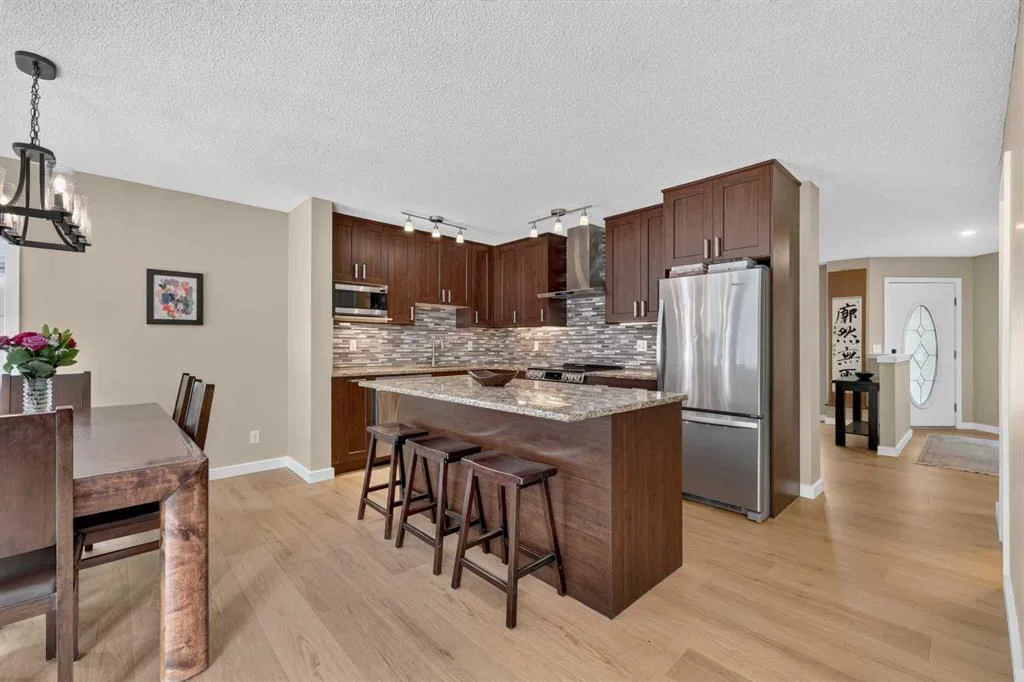 67 Hidden Ranch Terrace NW, Calgary — photo 2 of 44