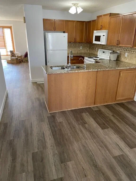 52 Covington Road NE, Calgary — photo 4 of 43