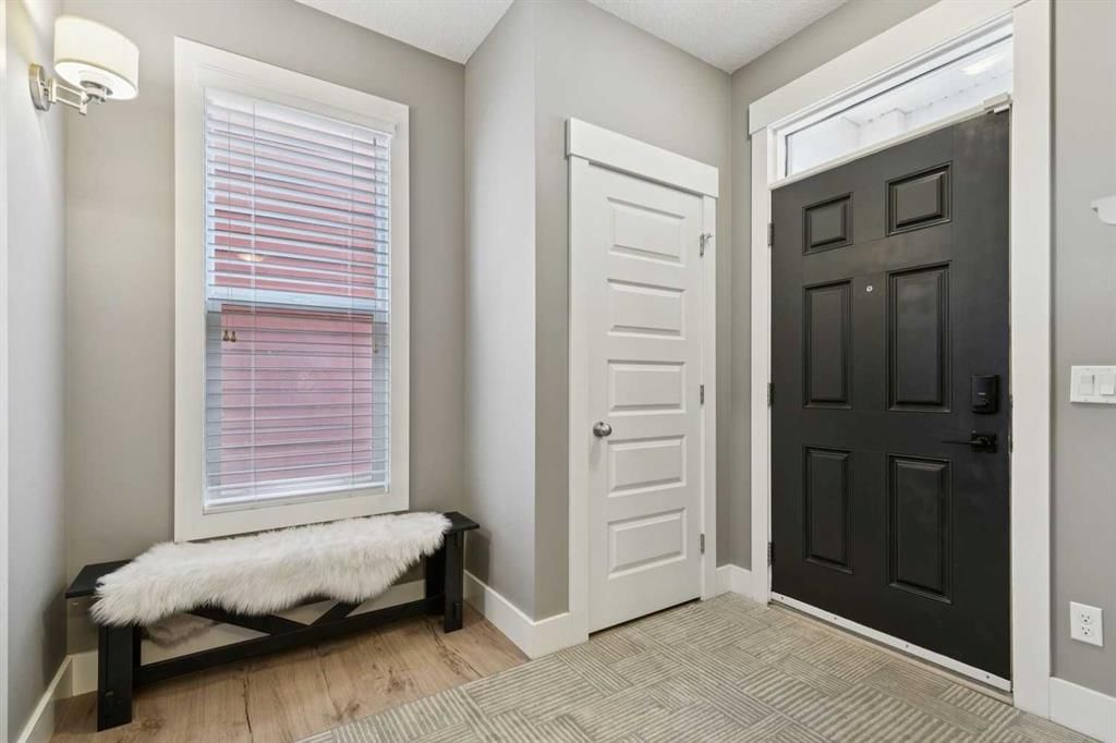 48 Masters Common SE, Calgary — photo 2 of 50