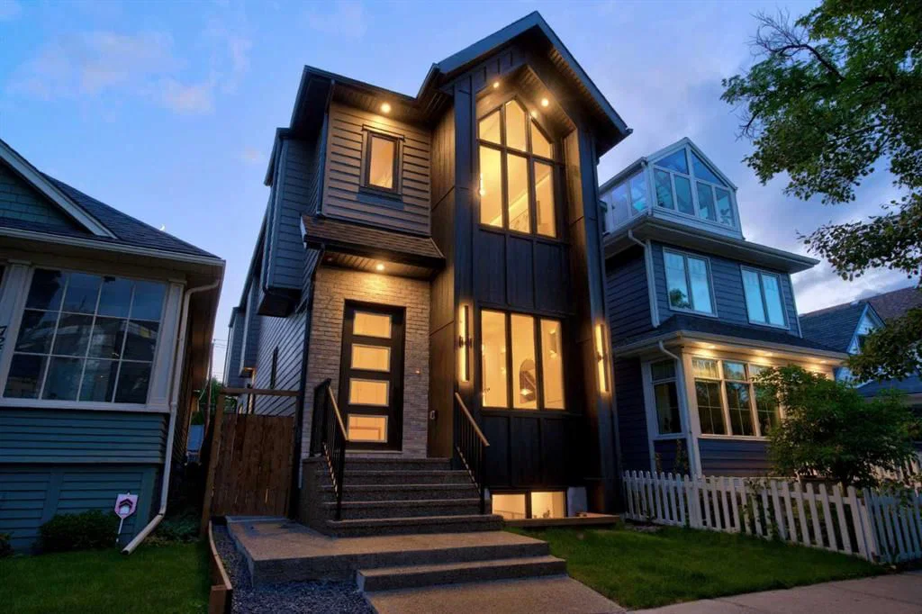 727 15 Street NW, Calgary — photo 3 of 50