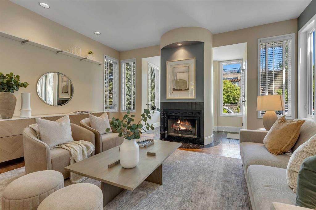 2215 3 Avenue NW, Calgary — photo 2 of 42