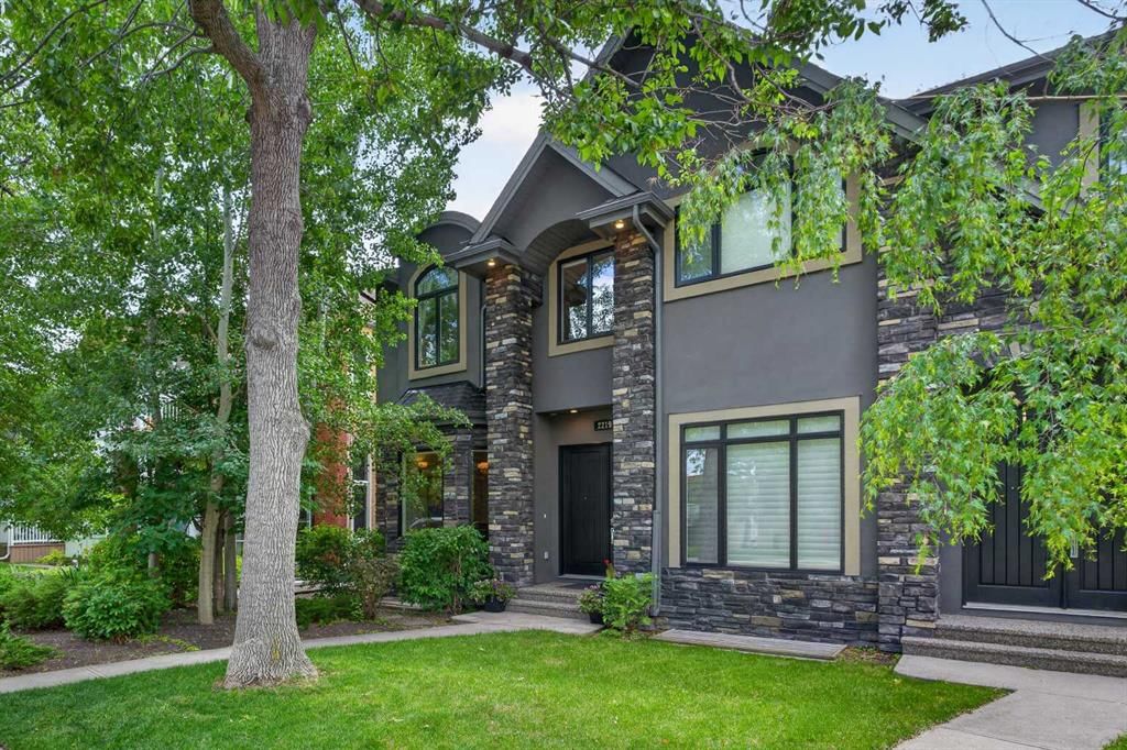 2219 2 Avenue NW, Calgary — main listing photo