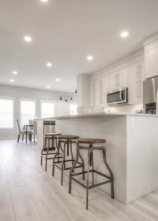134 Rangeview Path SE, Calgary — photo 4 of 12