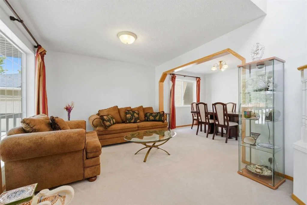 67 Sienna Heights Way SW, Calgary — photo 4 of 38