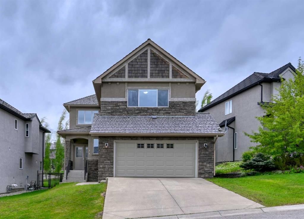 141 Royal Ridge Mount NW, Calgary — main listing photo