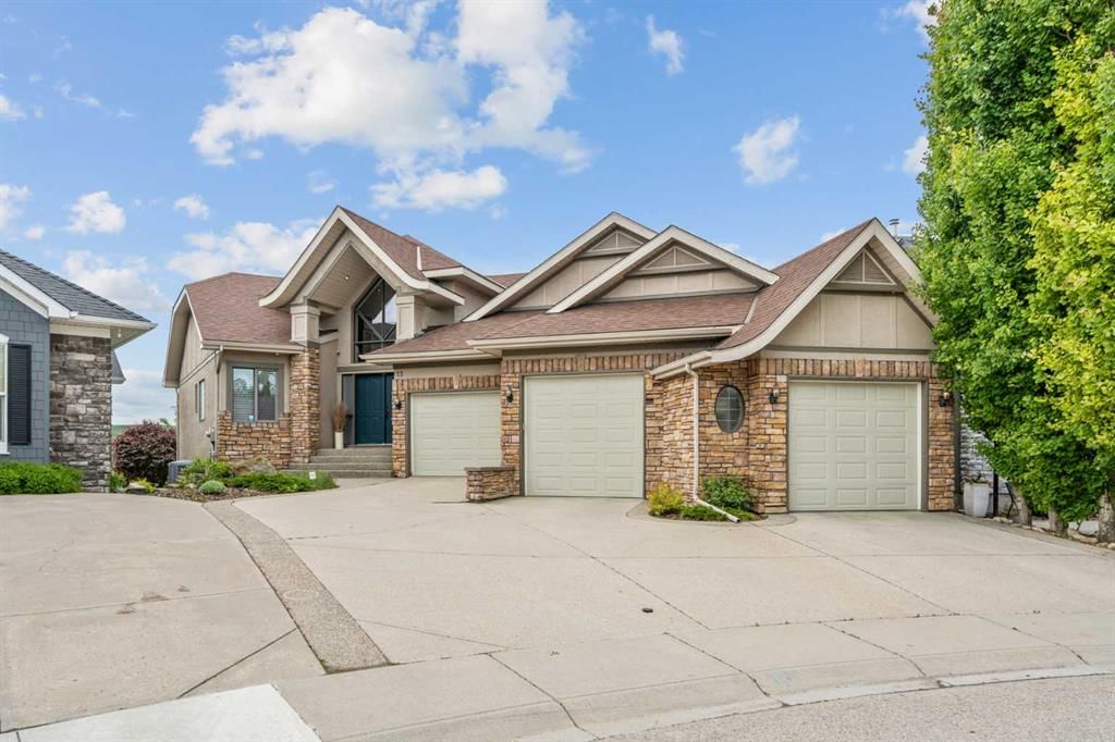 13 Discovery Rise SW, Calgary — photo 2 of 50