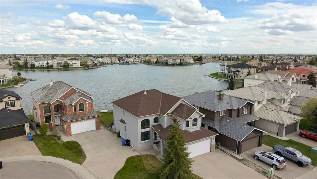 151 Coral Shores Landing NE, Calgary — photo 2 of 49