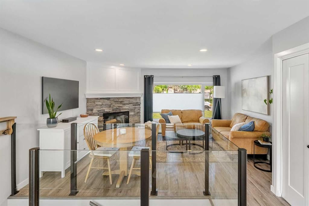 229 84 Avenue SE, Calgary — photo 4 of 48