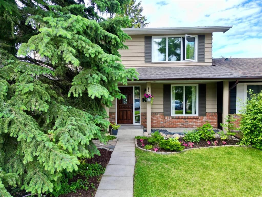 119 Midland Place SE, Calgary — photo 2 of 41