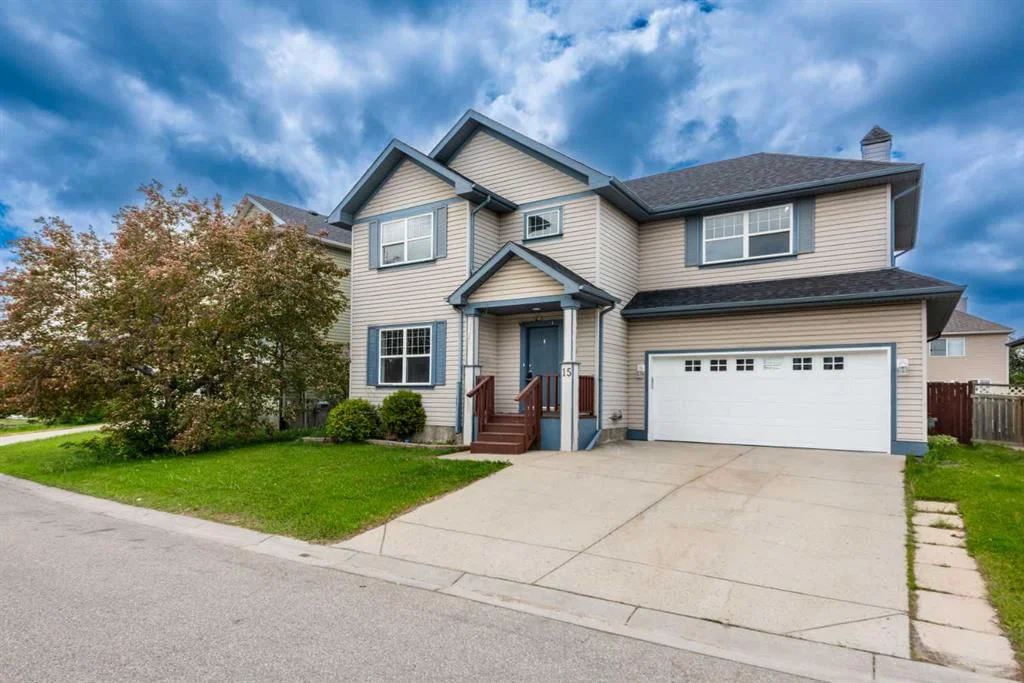 15 Martha's Haven Green NE, Calgary — photo 2 of 50