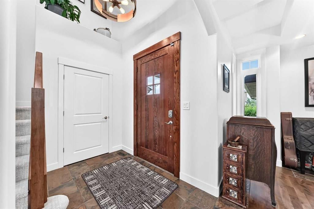 90 Evergreen Common SW, Calgary — photo 3 of 50