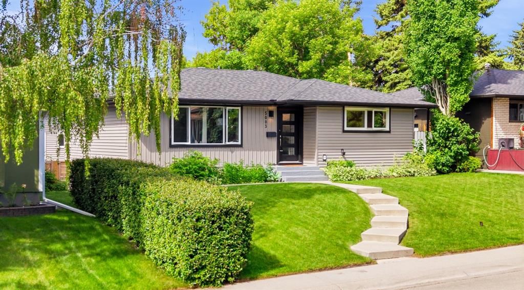 5003 Brockington Road NW, Calgary — photo 2 of 48