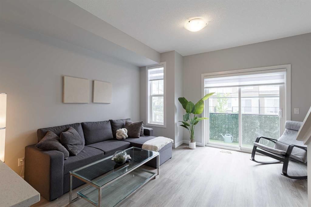 930 Sage Hill Grove NW, Calgary — photo 5 of 36