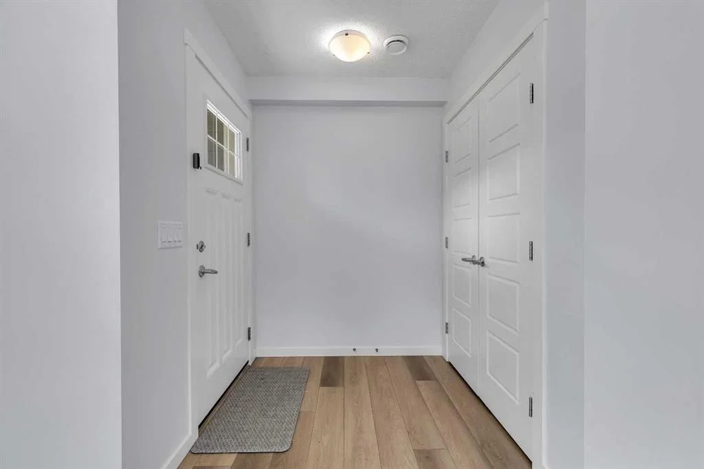 237 Cranbrook Square SE, Calgary — photo 3 of 50