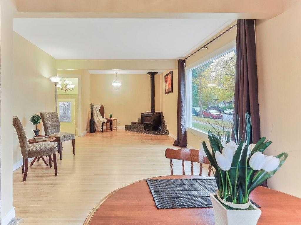 4604 Brisebois Drive NW, Calgary — photo 3 of 27