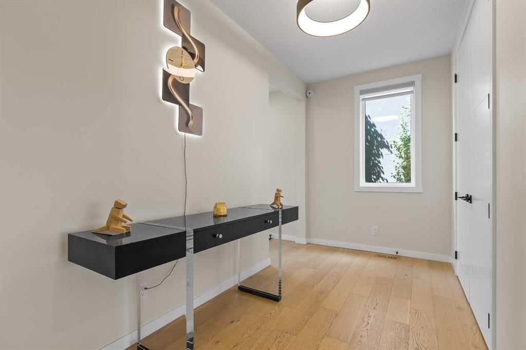 1104 Cranbrook Gardens SE, Calgary — photo 2 of 40