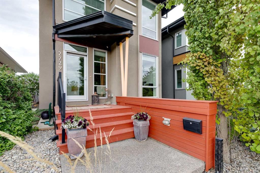 2729 Cochrane Road NW, Calgary — photo 2 of 50