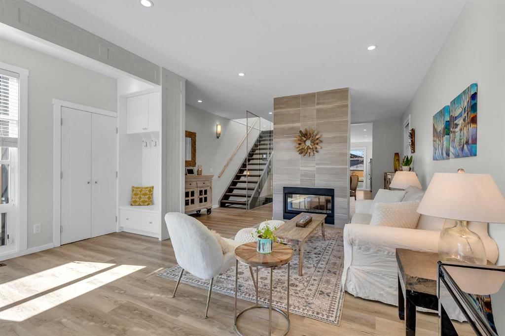 2729 Cochrane Road NW, Calgary — photo 5 of 50