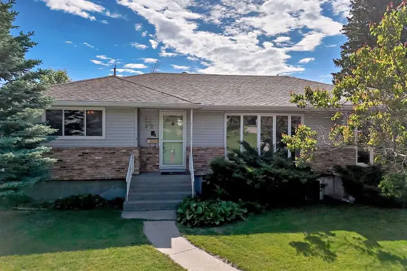 42 Cardiff Drive NW, Calgary — recently sold home