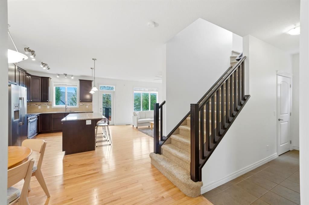 50 Sage Valley Green NW, Calgary — photo 3 of 22