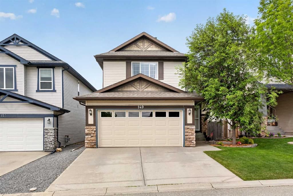 149 Royal Birch Bay NW, Calgary — main listing photo