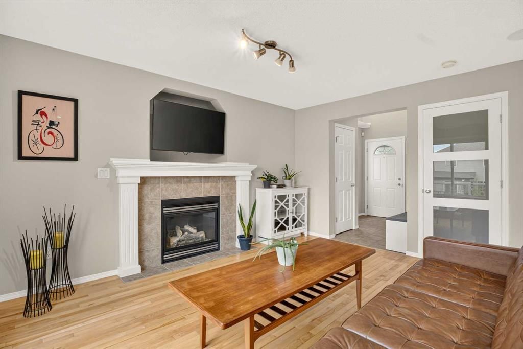 149 Royal Birch Bay NW, Calgary — photo 2 of 41