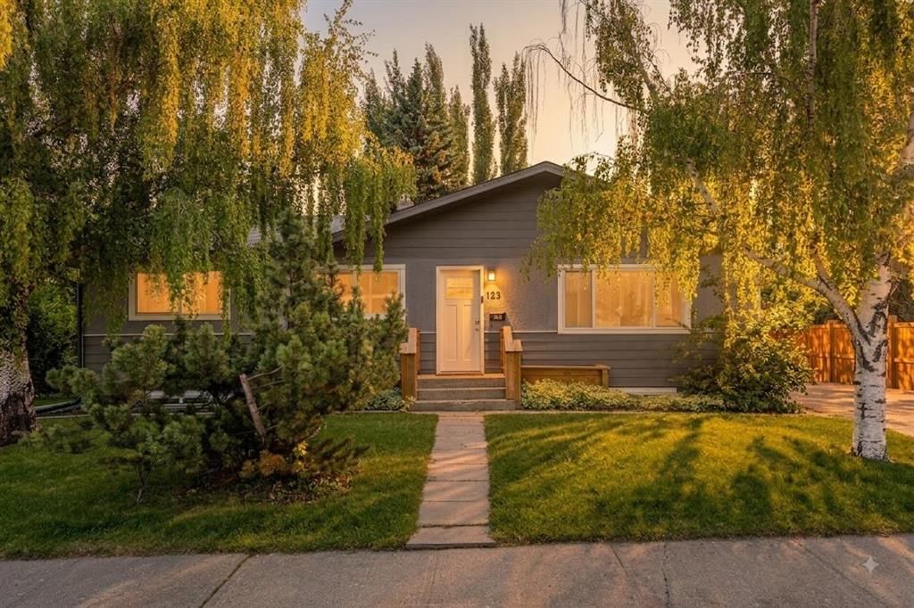 723 75 Avenue SW, Calgary — main listing photo