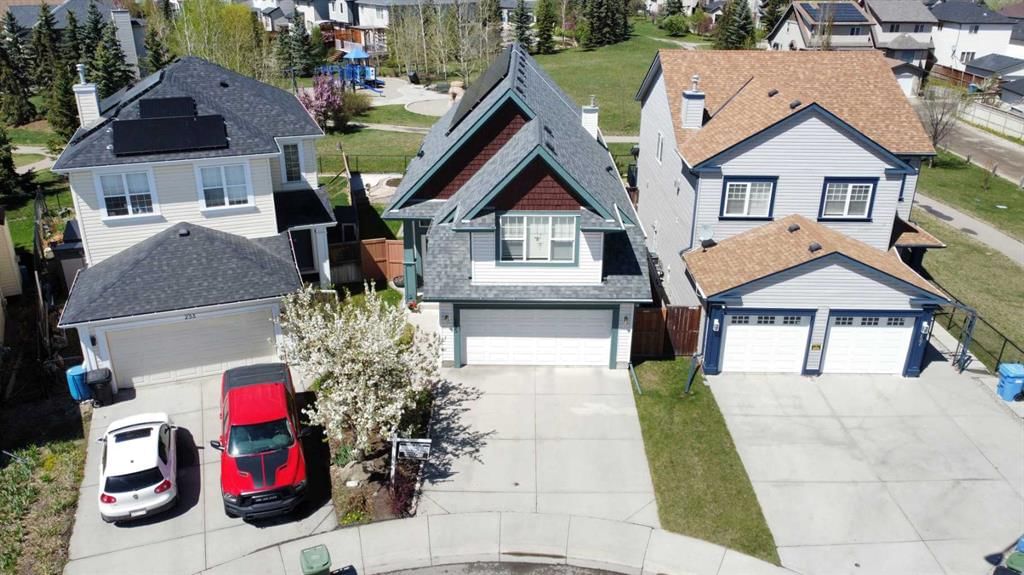 255 Copperfield Manor SE, Calgary — photo 2 of 50